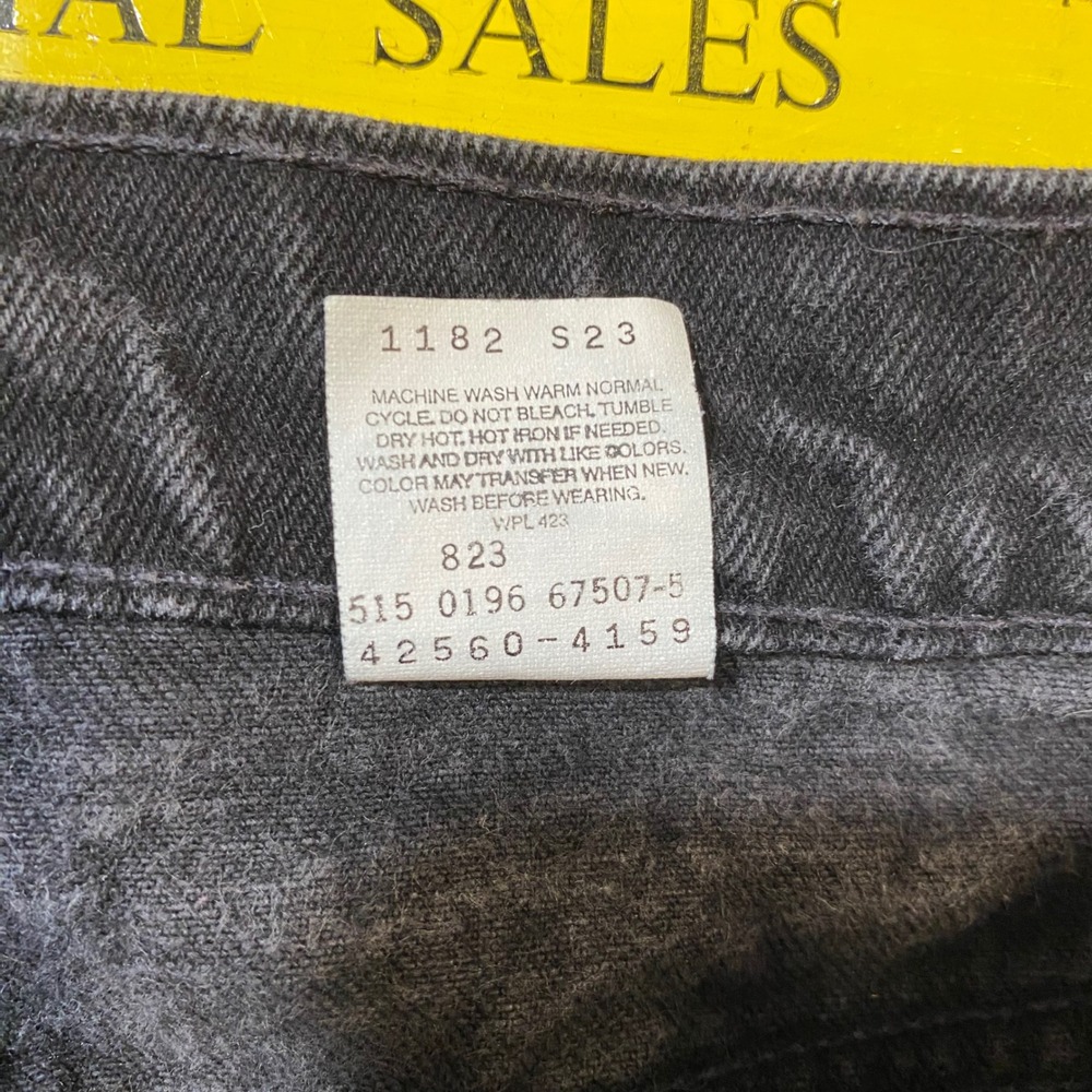 Vintage Levis 560 Orange Tab Black Loose Fit Tapered Leg Jeans 36x30 Made in USA - Picture 4 of 9